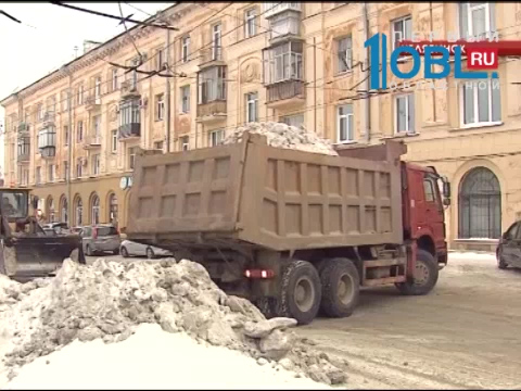 Начальник дорожного хозяйства заявил, что с уборкой дорог коммунальщики справляются