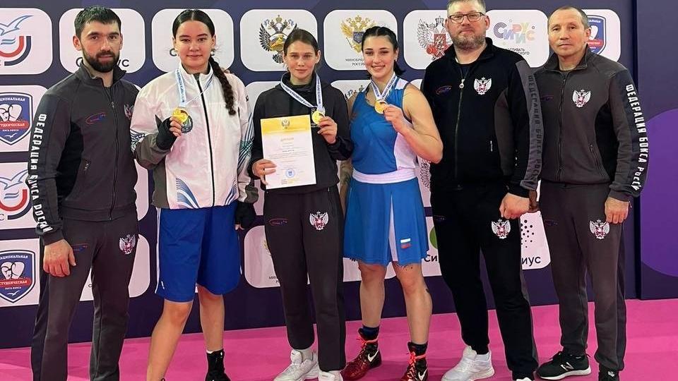 Команда УралГУФК выиграла денежный грант на развитие студенческого бокса