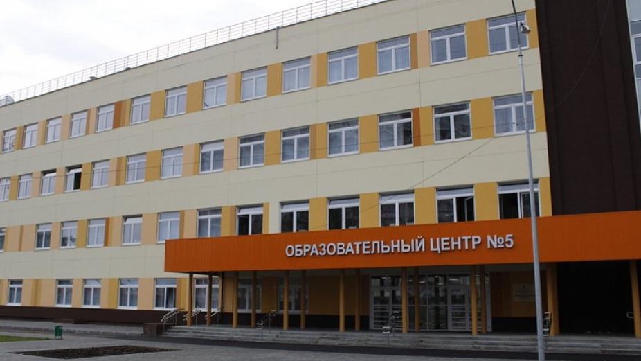 Власти Челябинска опровергли введение штрафов за отказ носить школьную форму