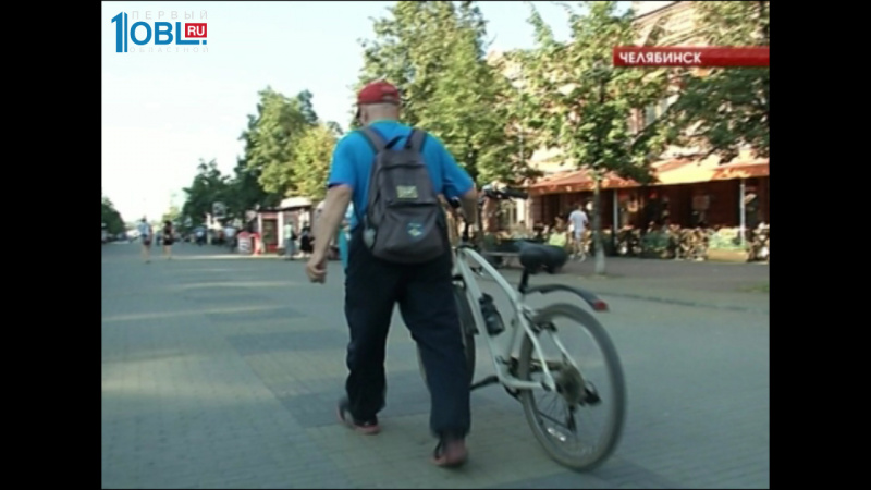 На главной пешеходной улице города запретили ездить на велосипедах