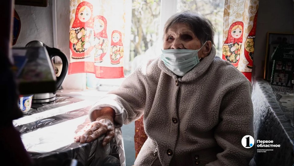 Внук и правнук на СВО, а муж — защитник Сталинграда: как встречает День Победы столетняя жительница Степного