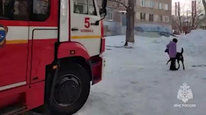 За утро два человека погибли на пожарах в Челябинске