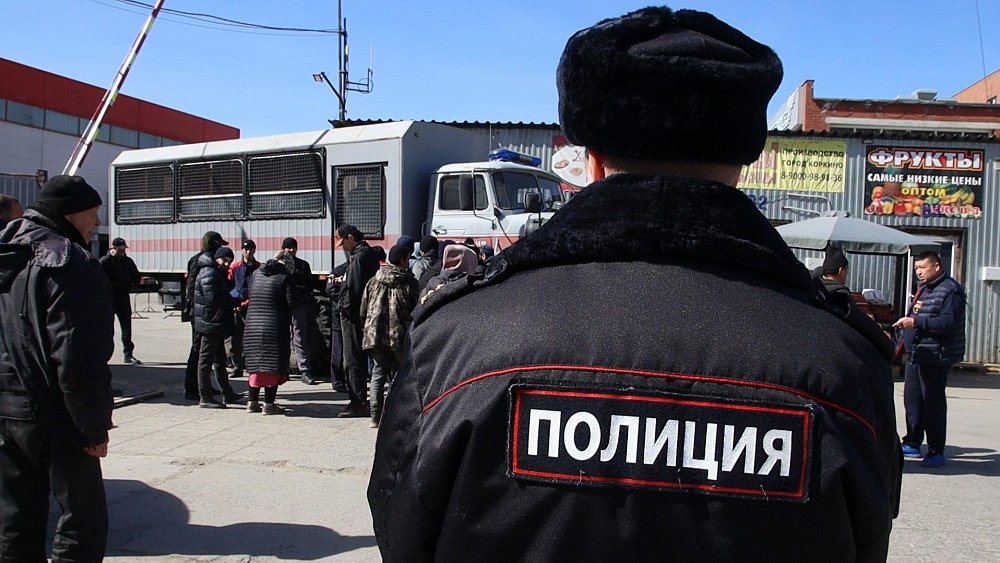 Жительница Магнитогорска рассказала о нападении толпы подростков на ее мужа во время прогулки в парке