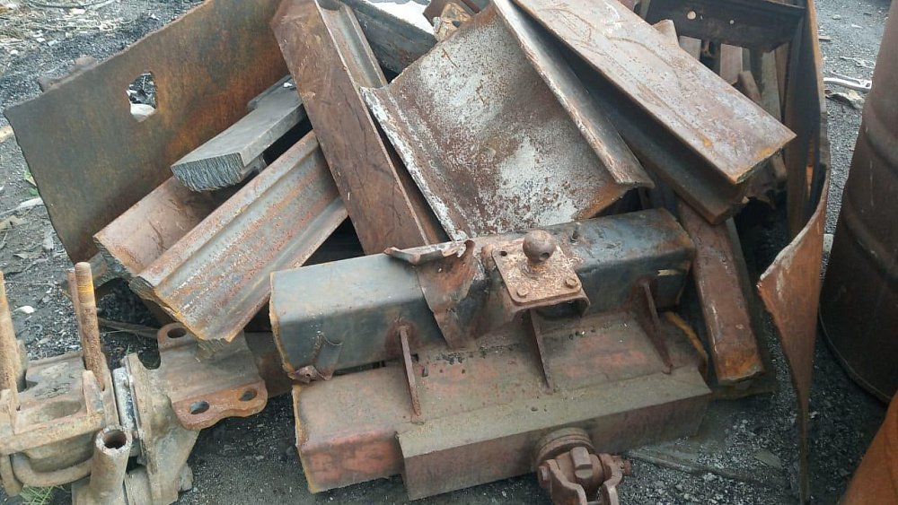 В Челябинске демонтировали два нелегальных пункта приема металлолома