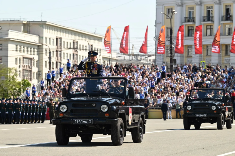 В Челябинске начинается торжественное построение войск гарнизона