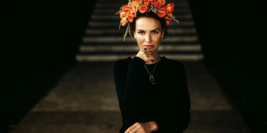 Поэтесса Ах Астахова выступит в Челябинске с концертом и встретится с читателями