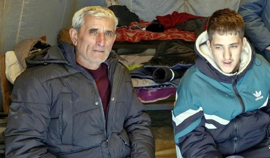 На трассе в Миассе спасли двух замерзших мужчин ночью 23 января