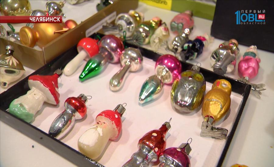 Жительница Челябинска собирает уникальные ёлочные игрушки