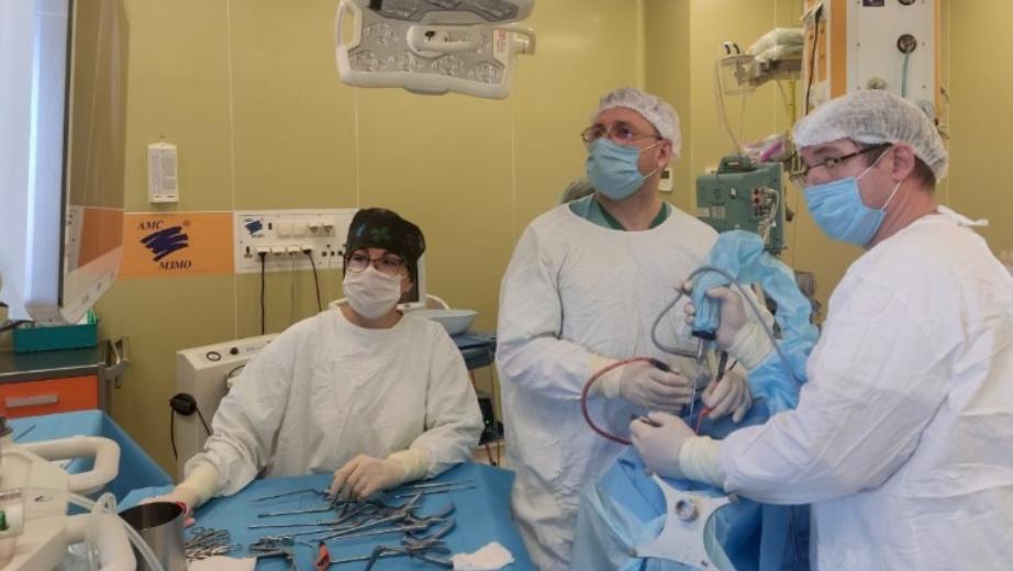 Челябинские онкохирурги научились удалять опухоль через нос