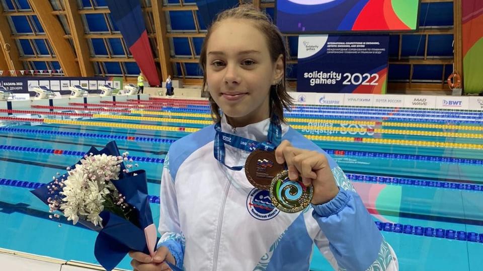 Екатерина Гузик из Златоуста завоевала пять медалей по плаванию на турнире «Юность России»