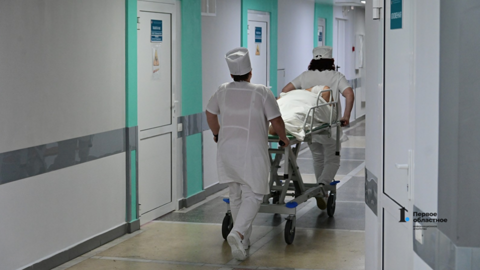 Нейрохирург из Санкт-Петербурга помог провести сложнейшие операции на мозге в Челябинске