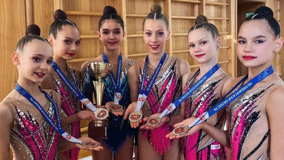 Челябинские гимнастки стали серебряными призерами первенства УрФО
