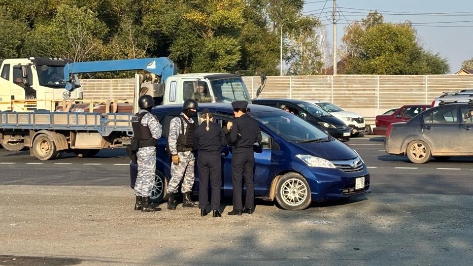 Приставы арестовали 29 автомобилей в Челябинске за вечер