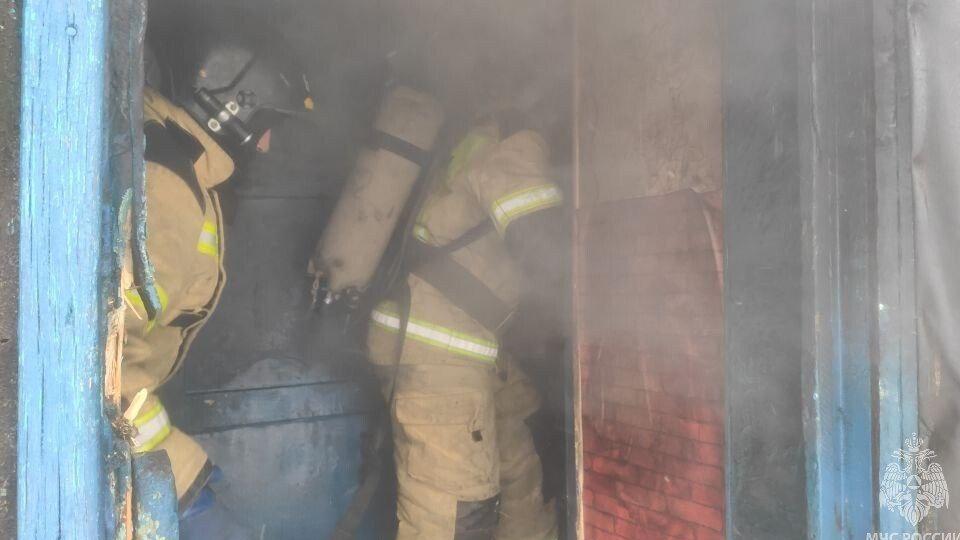 Мужчина погиб на пожаре в Челябинской области из‑за неосторожного курения
