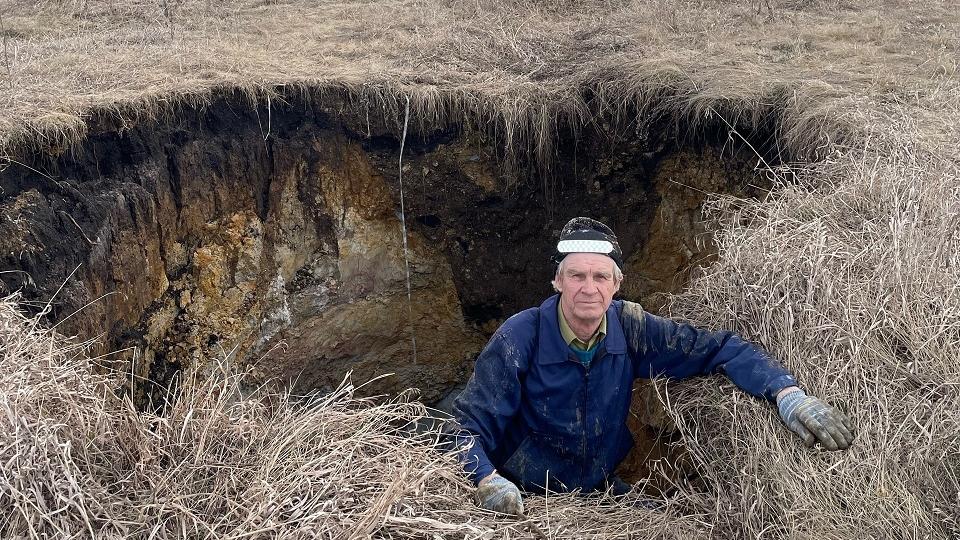 Спелеоархеолог обнаружил новую пещеру в Челябинской области