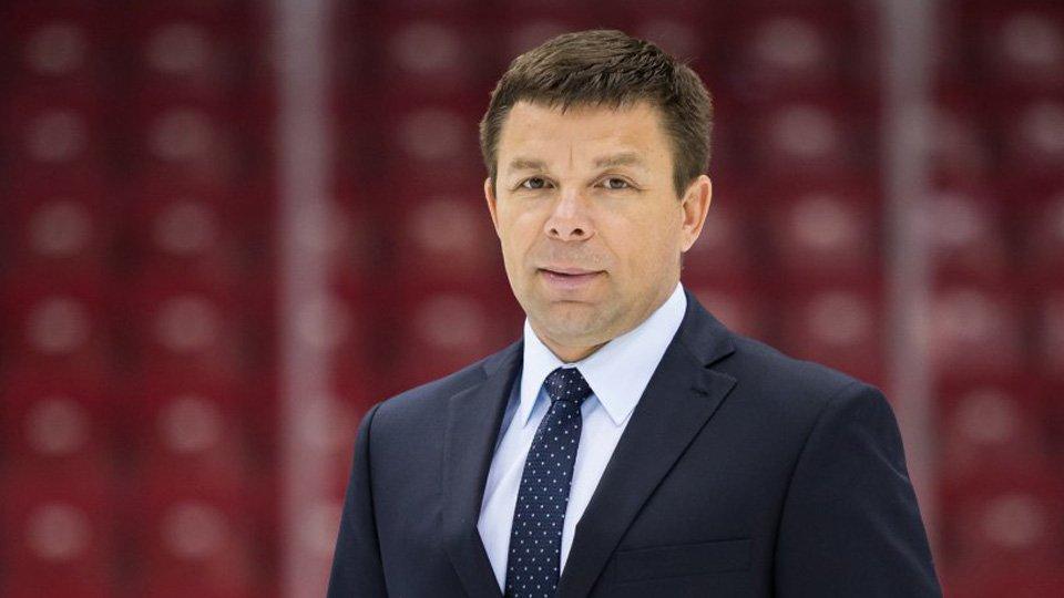 Тренер Виталий Ячменев подписал контракт с хоккейным клубом «Трактор»