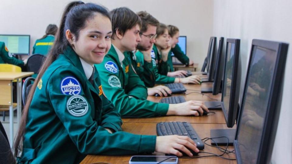 Более 200 студентов из Челябинской области освоят профессию проводника