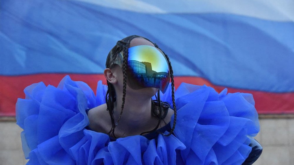 На фестивале «Дебаркадер» в Челябинске будут танцоры, байкеры и трехметровая скульптура авокадо