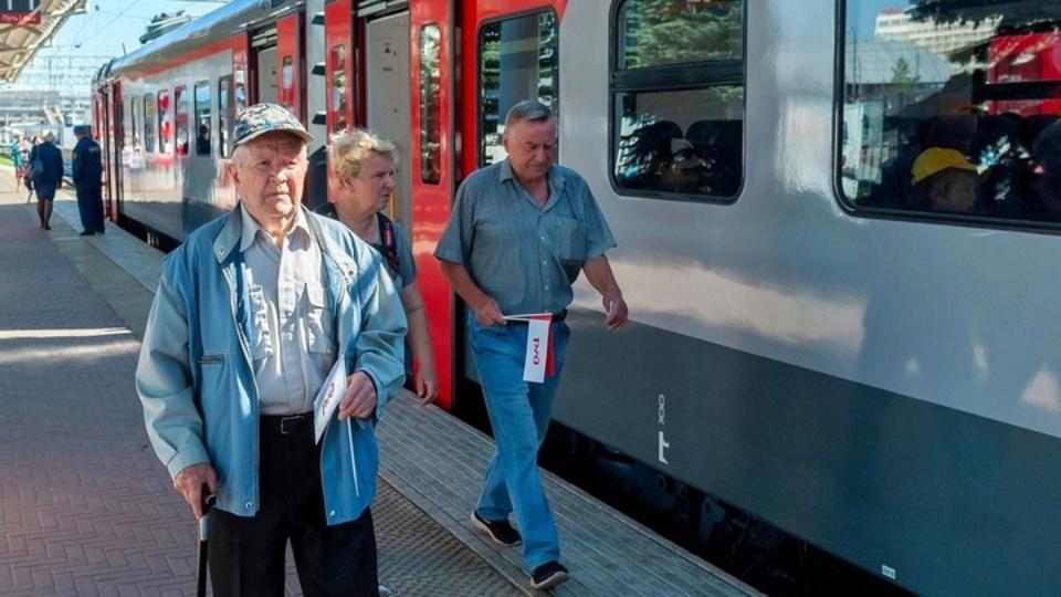 В Курган прибыл первый рейс скоростного электропоезда из Челябинска