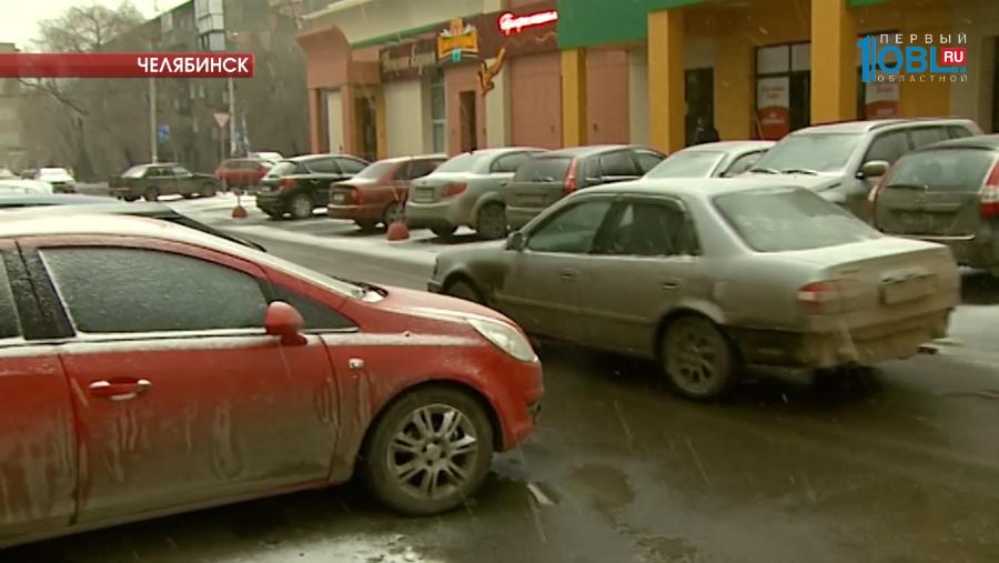 Активисты предлагают строить детские площадки вместо нелегальных парковок