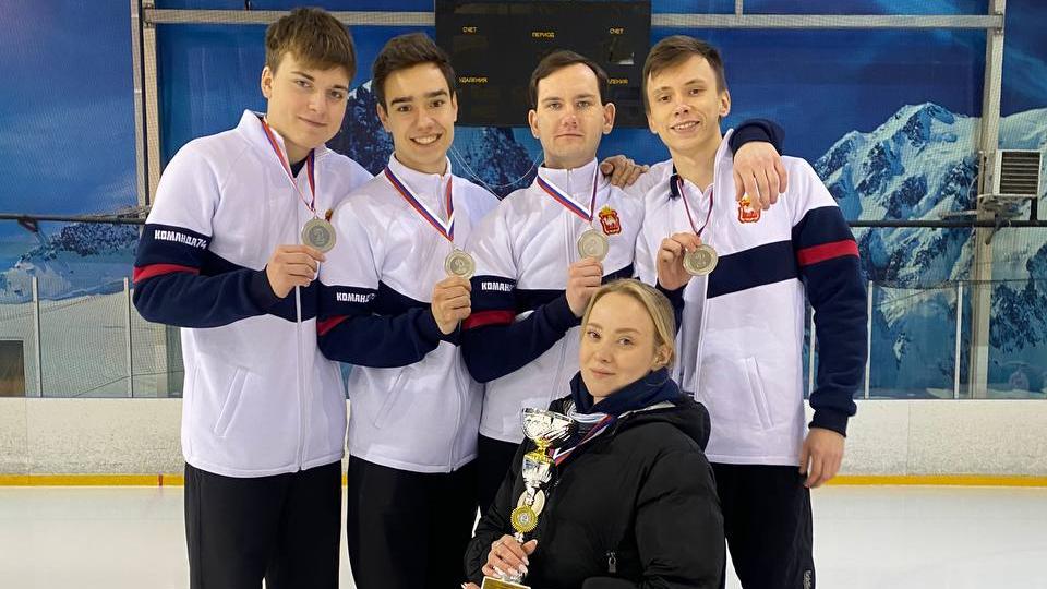Керлингисты из Челябинска завоевали путевку на чемпионат России