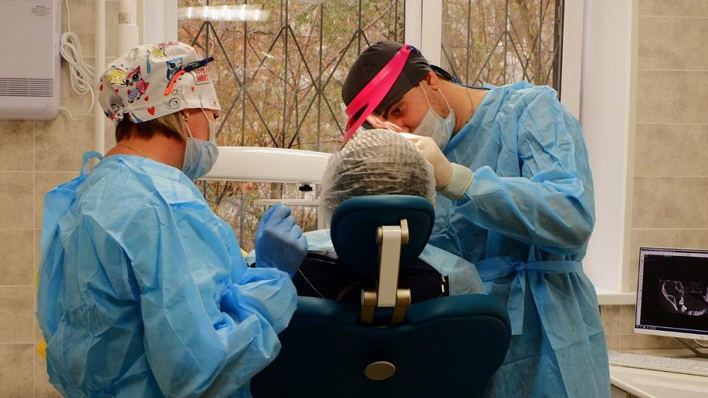 В Челябинске стоматологи могут делать рентген зубов прямо во время лечения