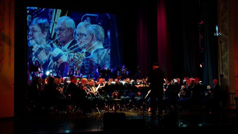 Уральский духовой оркестр отметил 15-летие концертом в Челябинске