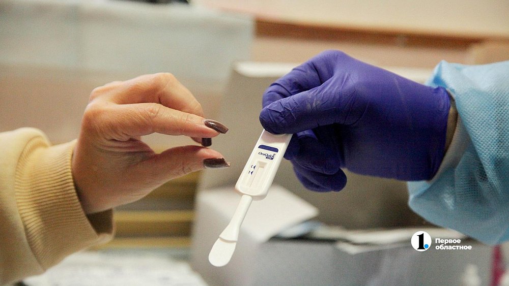 Девушка с ВИЧ прошла через травлю в школе, приняла диагноз и создала семью