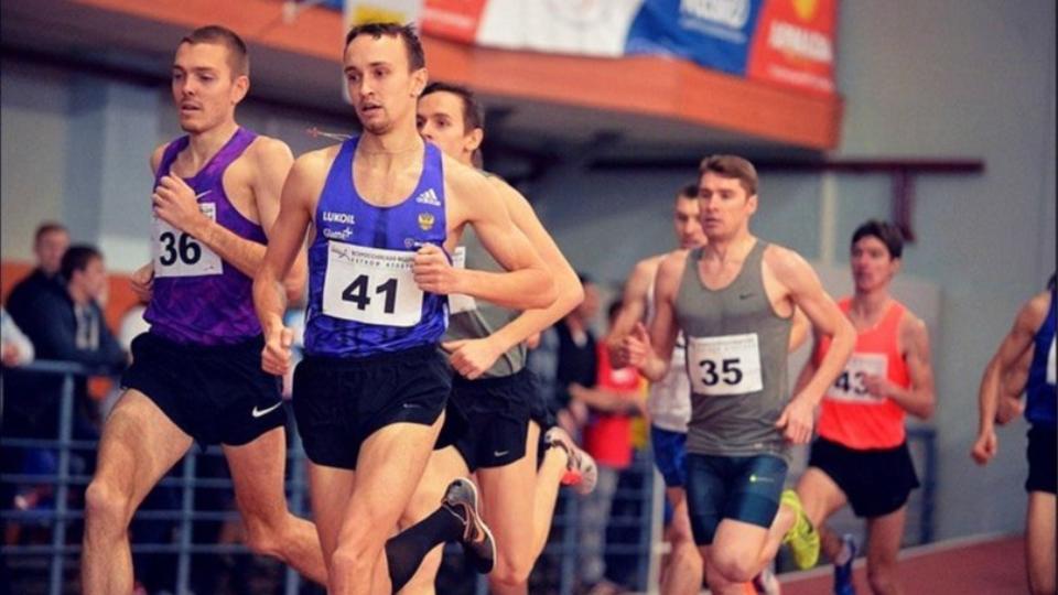 Житель Чебаркуля с помощью господдержки открыл беговой клуб