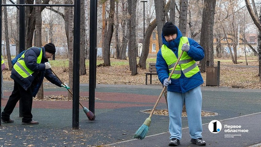 В Челябинской области дефицитной профессией стали дворники