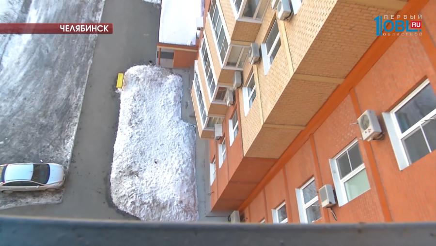 За неделю в Челябинске упали с высоты 3 подростка