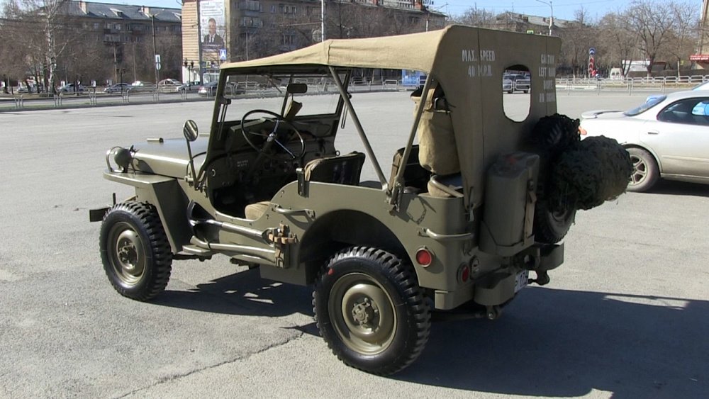 Миасец отреставрировал легендарный военный джип