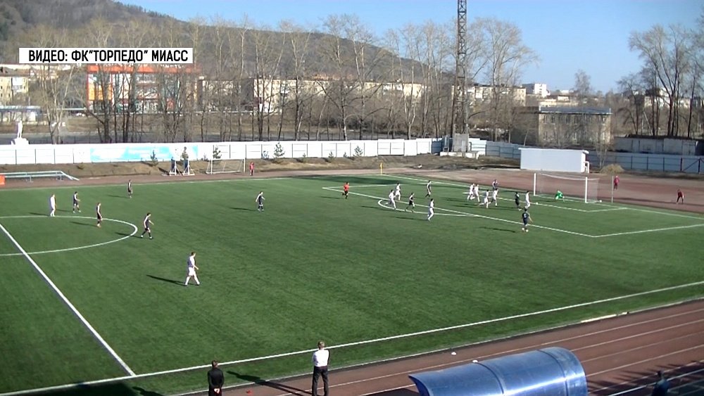 «Торпедовцы» обыграли «Челябинск-мол»