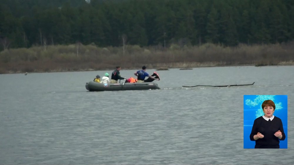 СК проверяет историю с застрявшими на льду детьми