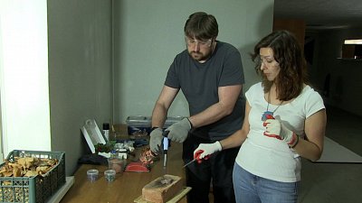 Жительница Миасса изготавливает необычную бижутерию