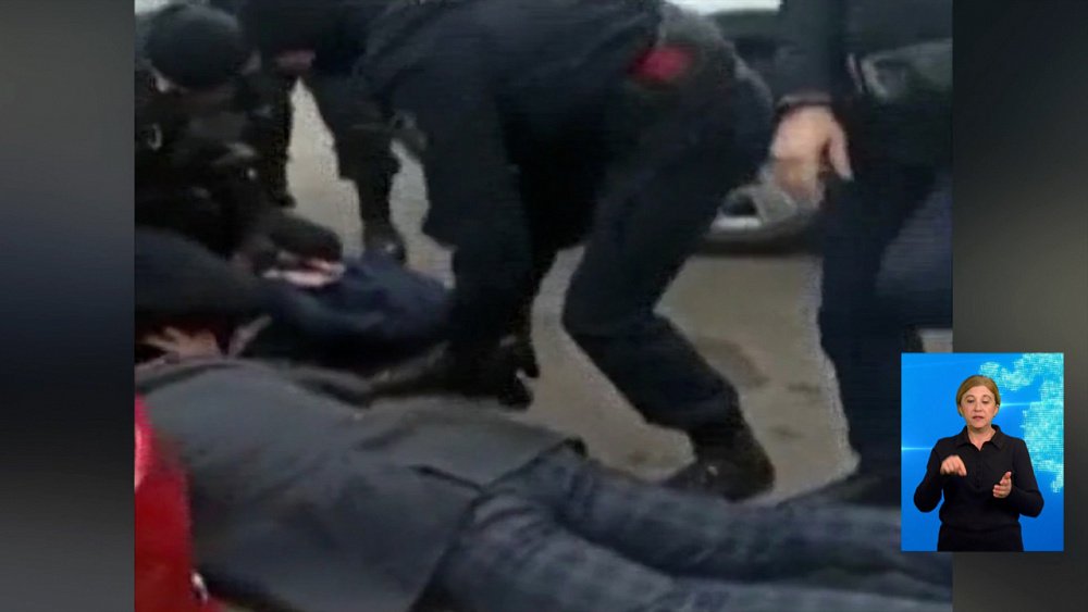 Полицейские задержали мошенников