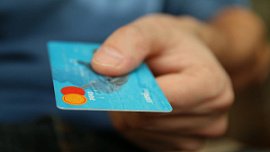 В Челябинской области на 5% меньше выдано кредитных карт В Челябинской области на 5% меньше выдано кредитных карт