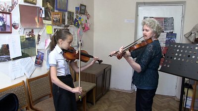 Детская школа искусств получила новые инструменты