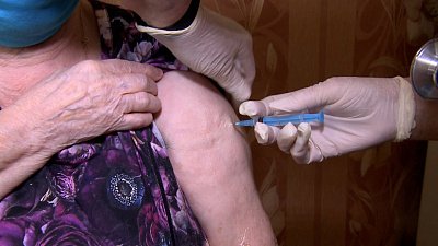 Вакцинация от COVID-19 на дому