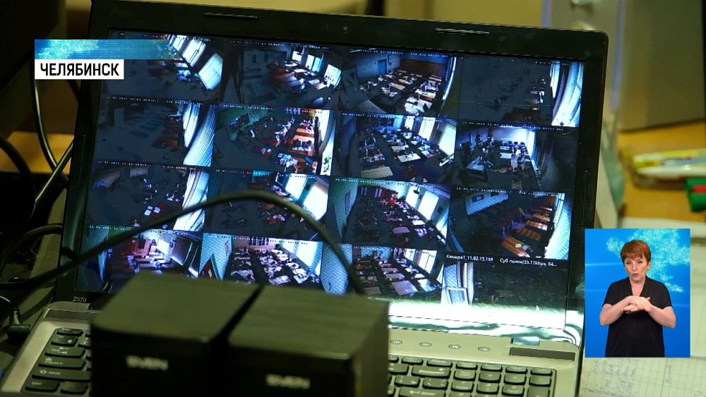 За экзаменами в школах проследят 2500 камер