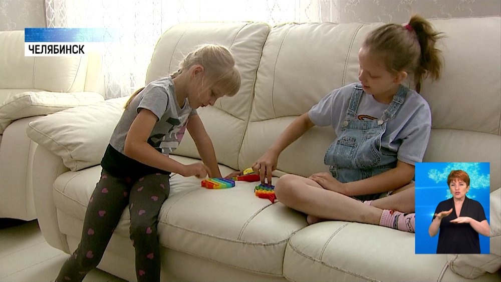 Дети выбирают «ПОП-ИТ» и «СИМПЛ-ДИМПЛ»