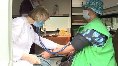 К садоводам и огородникам Миасса приехала прививочная бригада