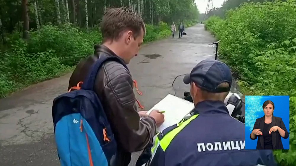 Автоинспекторы оштрафовали самокатчиков