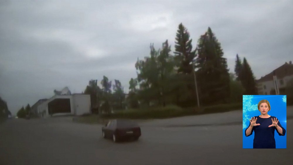 Автоинспекторы устроили погоню за лихачом