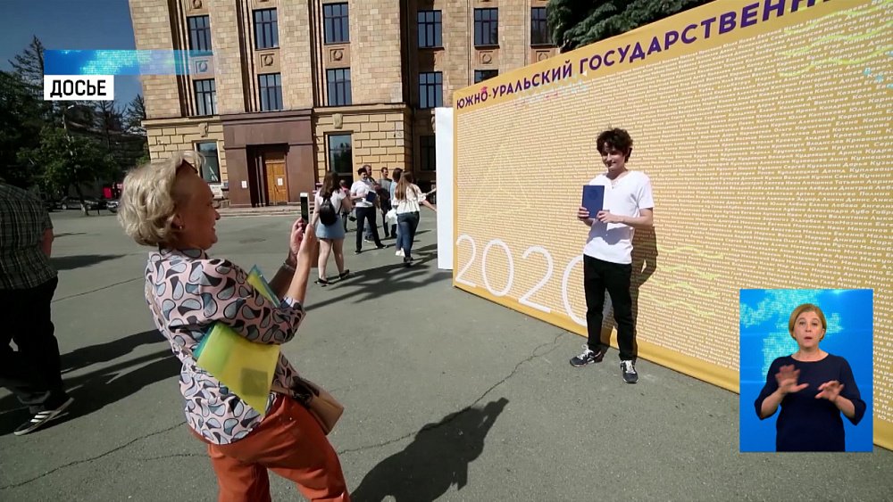 Молодежь стала чаще болеть коронавирусом