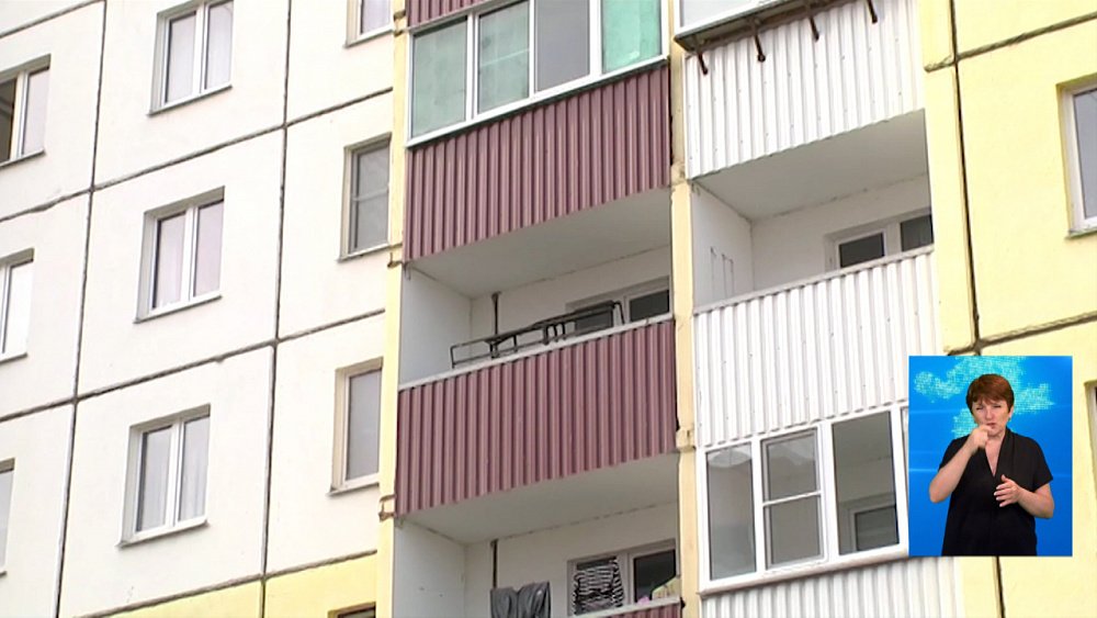 Ребенок выпал из окна в Магнитогорске