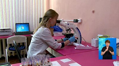 Выпускникам-фельдшерам вручили дипломы