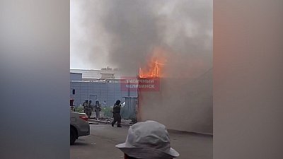 Птицефабрика в огне: видео пожара в Рощино