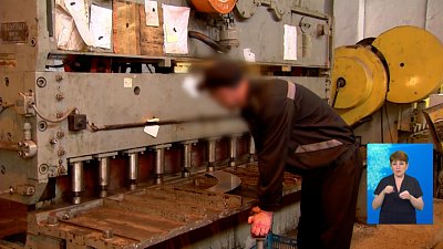 Сотрудник ГУФСИН выпустил заключенного