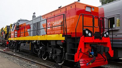 Компания из группы «Синара» поставит тепловозы для ММК